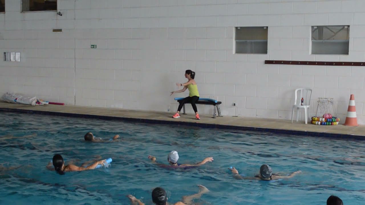 Acqua Combo (AcquaFitness Combo) Hidroginástica com a Profª Kênia Paniago