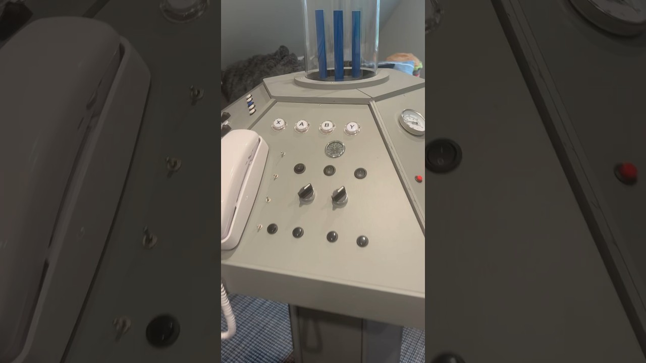 My custom TARDIS!! 💙🪐 (the emergency stop button got stuck!) #doctorwho #tardis #custombuilt