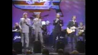 Watch Statler Brothers Carry Me Back video