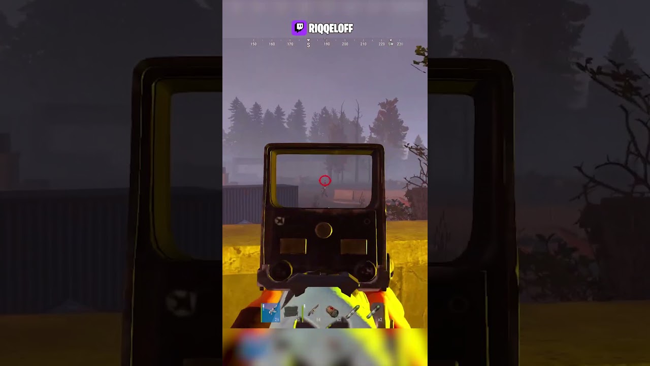 Solo VS Groups in Rust 😳 #rust #shorts #riqqeloff