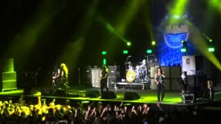 Slash ft Myles Kennedy and the Conspirators ~ Slither