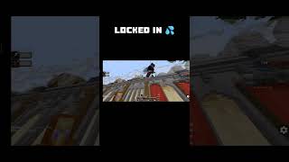 The MACE is Broken! 🔨💀 #Minecraft #shorts