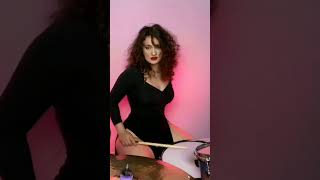 Necə Udarnik İfa Edir ??