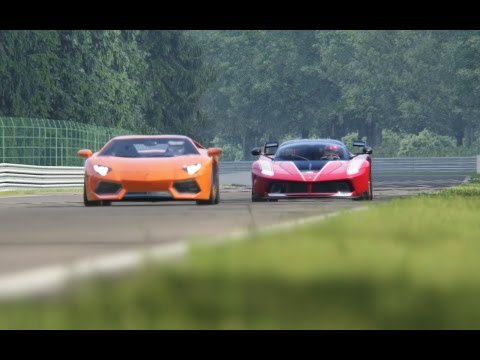 battle-lamborghini-aventador-lp700-4-vs-ferrari-fxx-k-racing-at-spa-francorchamps