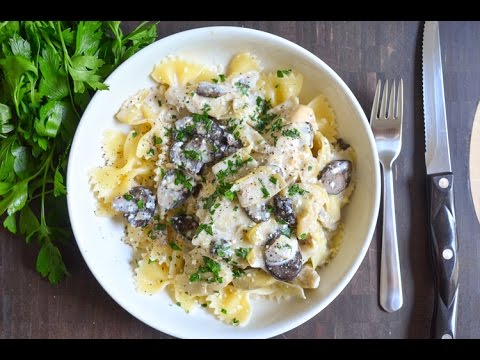Creamy Slow Cooker Chicken with Mushrooms and Artichokes
