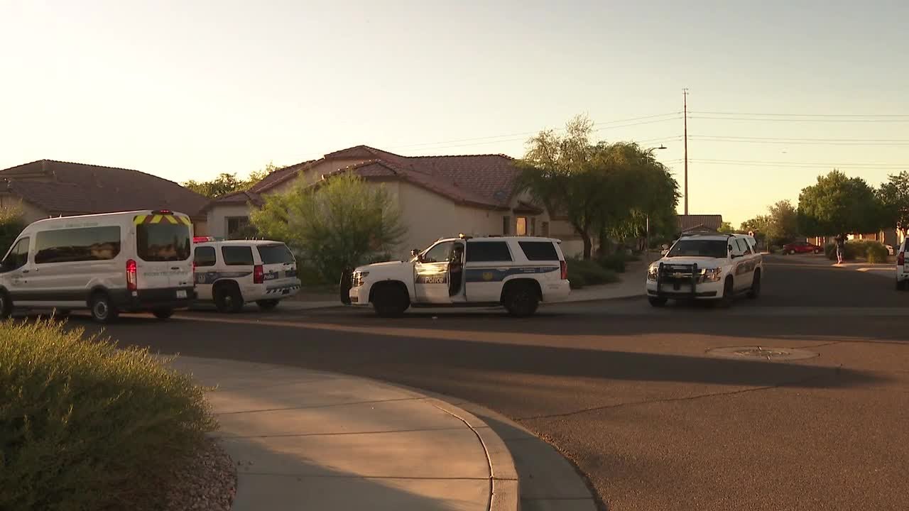 Child in critical condition after being pulled from Phoenix pool Monday ...