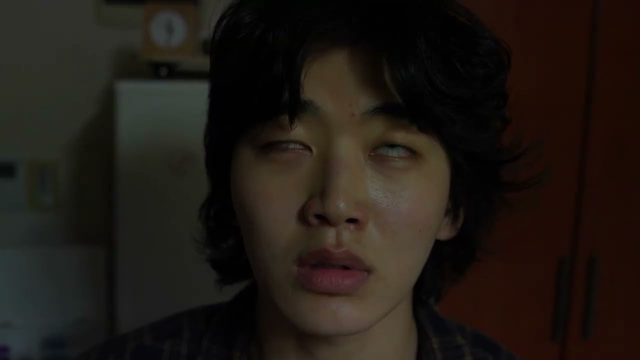 [루덴스 1기] 밥은 먹고 다니냐