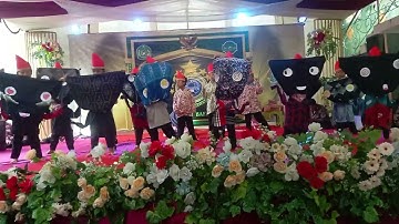 Tari sarung anak nenekku pahlawanku, lucu ngakak abiszzz