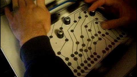 Circuit Bent 64 keys extreme noise drone mayhem