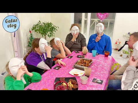 VLOG 💙 ВЫХОДНОЙ ДЕНЬ НА ДАЧЕ ВСЕЙ СЕМЬЕЙ / ИГРАЕМ В МАФИЮ / ШАШЛЫКИ