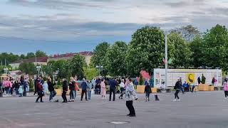 В центре города можно потанцевать