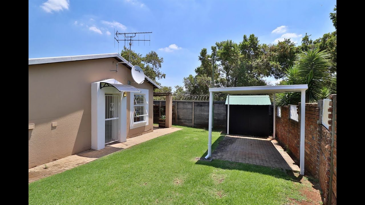 2 Bed Townhouse for sale in Gauteng Johannesburg Northcliff