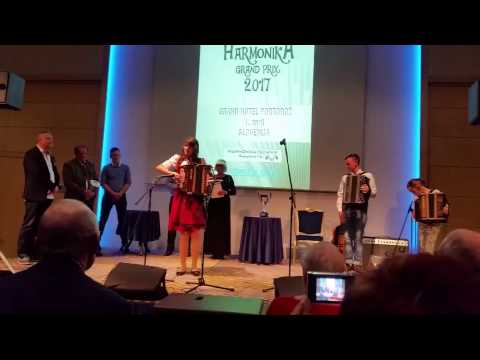 Julija Toplak -