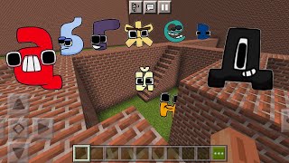 Lowercase Russian Alphabet Lore CHASING Me in Minecraft PE