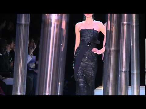 Video: „Elie Saab Haute Couture Paris“suknelės, Skirtos Metų Pavasariui