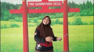 Geguritan 'LENA' dening Atha Azharia Febrianti