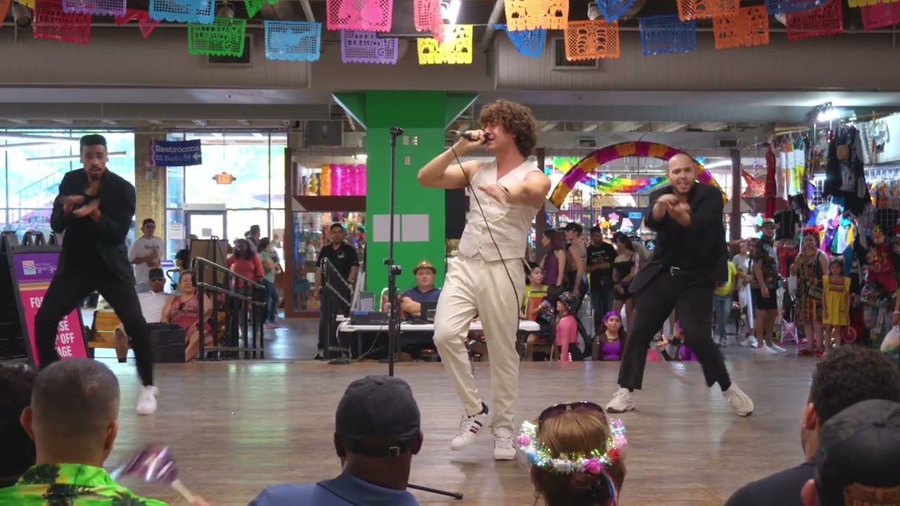 JVRA performs “Pancake” live at Market Square 