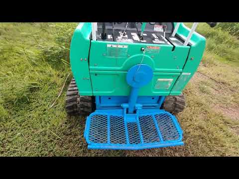 Video Máy cắt cỏ trục băm bánh xích khủng long bạo chúa... - youtube