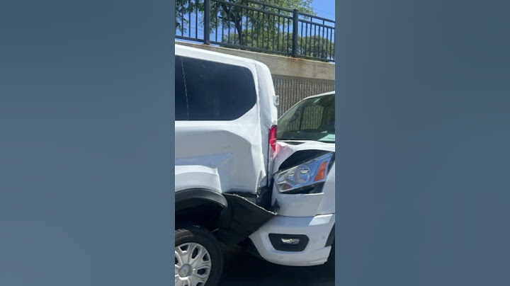 Tim Walz unharmed after several vehicles in his motorcade crash in Milwaukee
