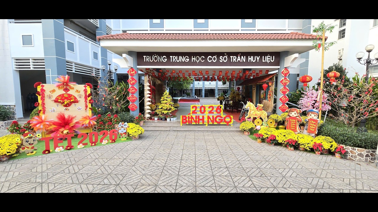 Góc phố chào Tết Bính Ngọ 2026