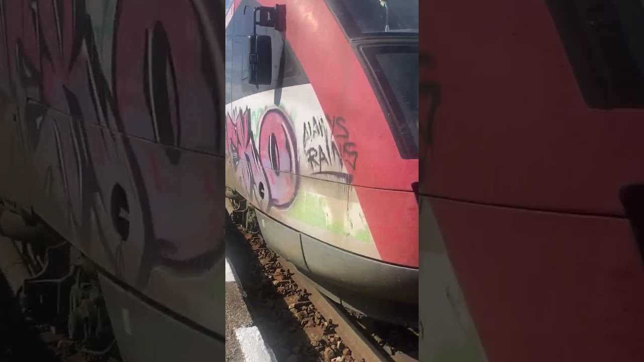 КПВ 10209 пристига на г. Волуяк | Train arriving at Voluyak station [Siemens Desiro] [БДЖ ПП]