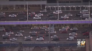 Celebrity Holiday Travelers Experiencing Delays Across The Country Profile