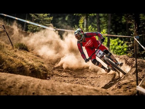 Steep, Dusty & Fast Dowhill MTB Valnord Finals