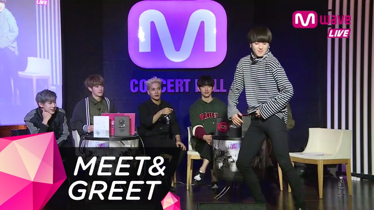 (ENG SUB) GOT7's Jinyoung Freestyles 'If' Choreography [MEET&GREET]