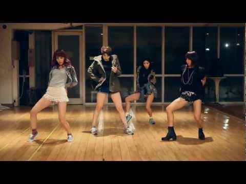 Jewelry - Look At Me mirrored Dance Practice
