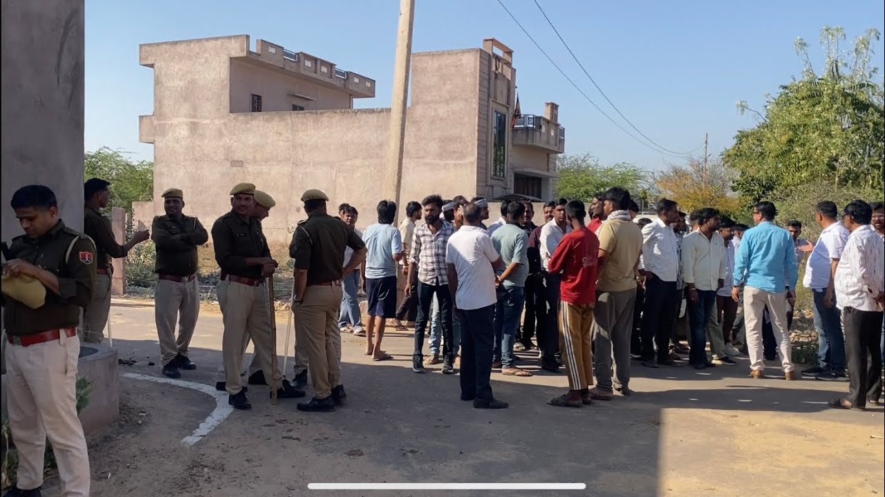 होटल मालिक की हत्या मामले में प्रशासन की कार्रवाई, हिस्ट्रीशीटर के निर्माणाधीन घर पर जेसीबी से वार !