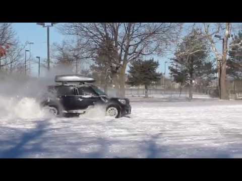 awd-snow-drifting:-2012-mini-cooper-s-countryman-all4