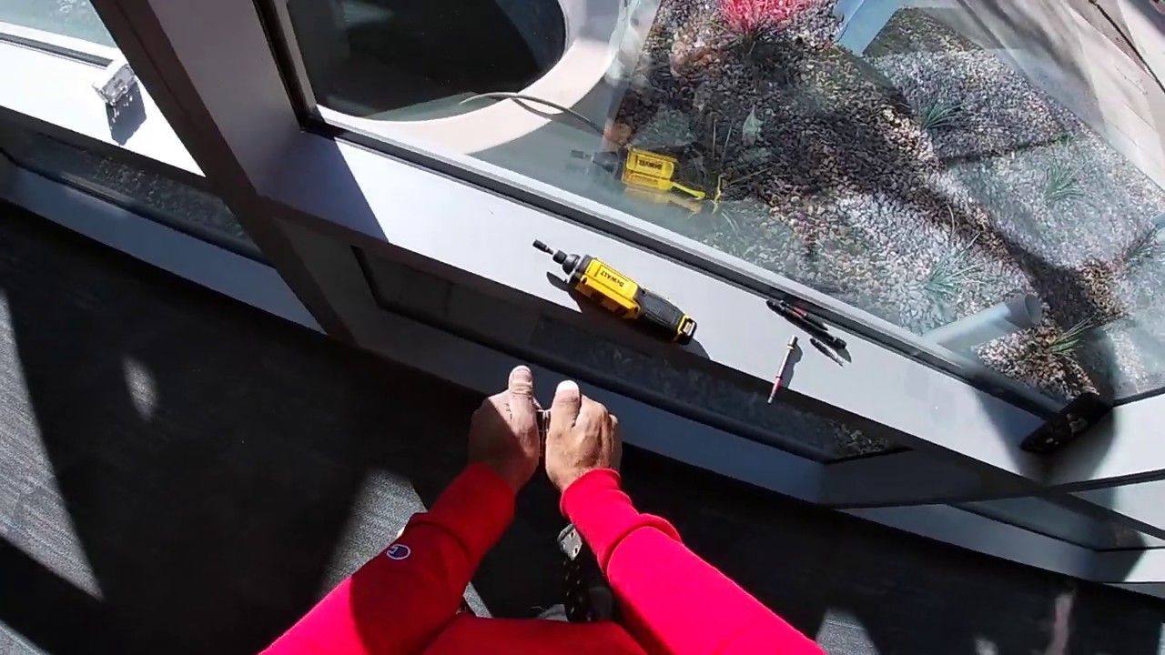 Dewalt Gyroscopic Screwdriver Review YouTube