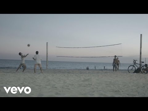 Sébastien Tellier - Sous Les Rayons Du Soleil (teaser)