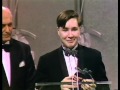 Capture de la vidéo Nigel Kennedy Wins Classical Recording Presented By Sir George Sholty | Brit Awards 1986