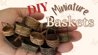 Tiny baskets woven from ordinary cardstock! Perfect addition to your dollhouse.