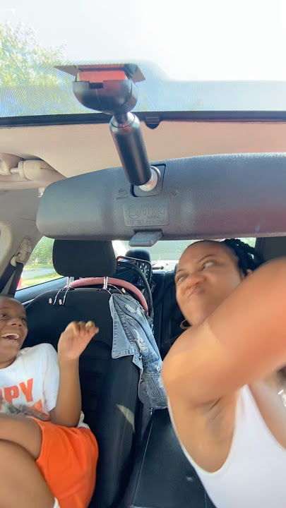 He stay trying his mom 🤣😭 #funny #skits