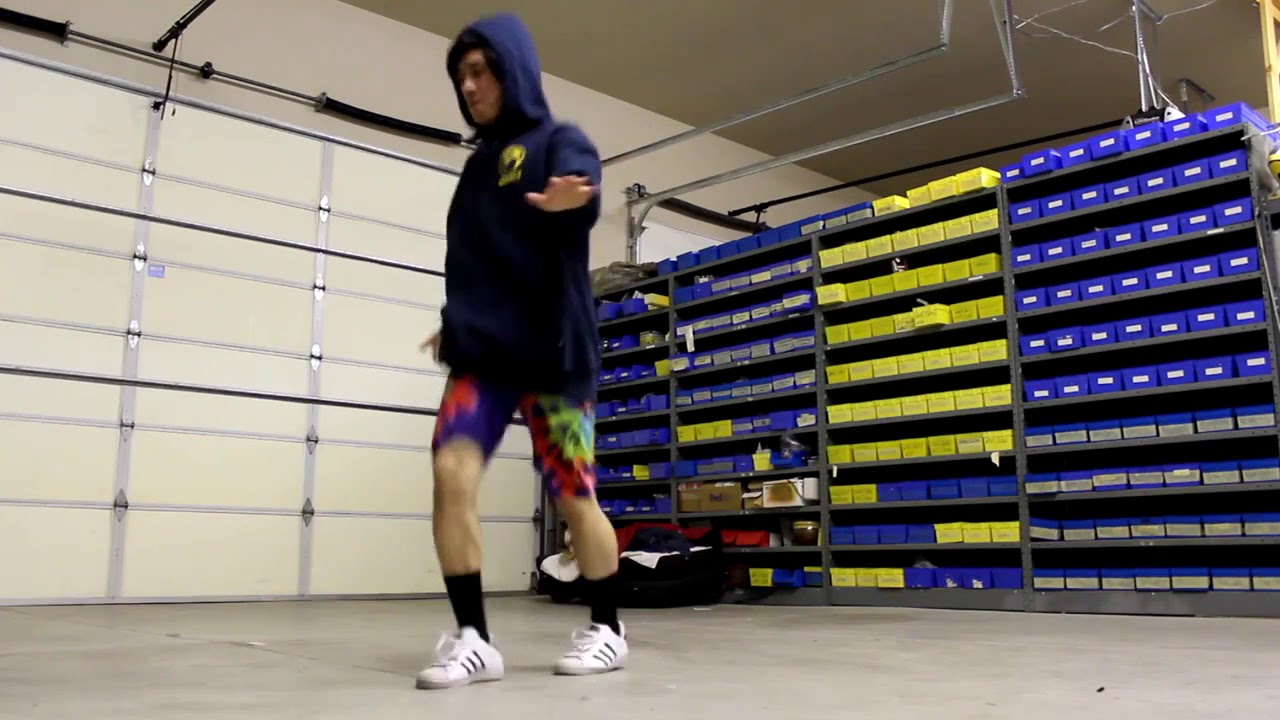 Trance Rocking (Melbourne Shuffle Video)