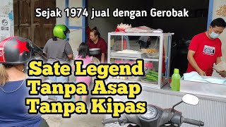 Jualan sate sejak 1974. Tanpa Asap tidak gosong. Sate Legendaris di Kepol Mahmud, Singkawang.