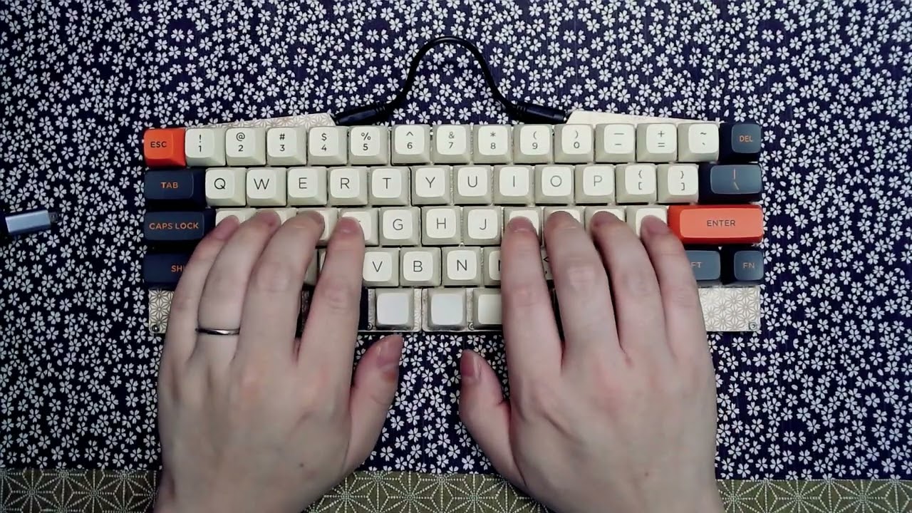 7sProフルアクリルバージョン / AKKO CS Randiant Redのタイピング動画 