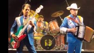 Video thumbnail of "EL RENGO DEL GALLO GIRO - LOS TIGRES DEL NORTE EN VIVO"