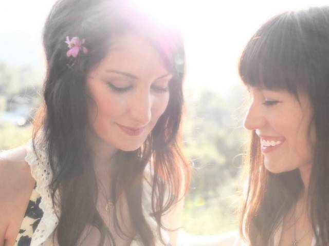 在 YouTube 上觀看「AZURE RAY WHILE I M STILL YOUNG」