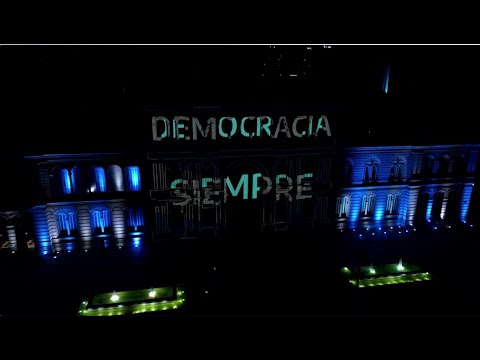 CADENA NACIONAL: Himno Nacional Argentino por el Día de la Democracia y de los Derechos Humanos.