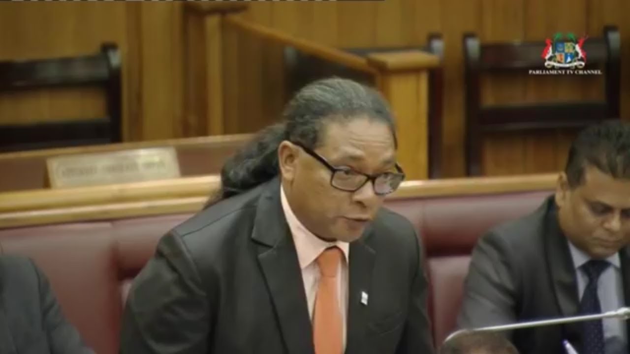 Le MMM s’en prend à Toussaint, la Speaker suspend la séance