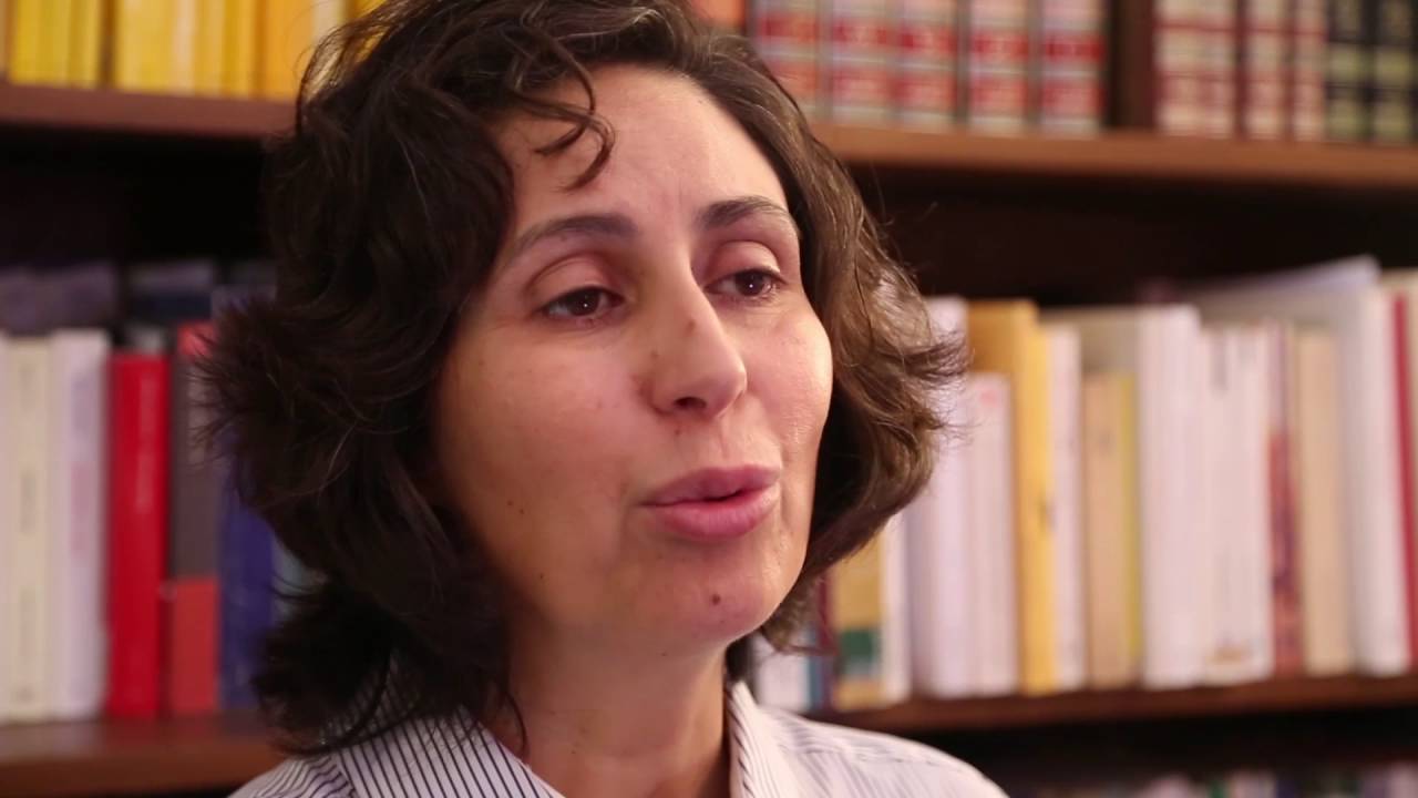 ألفة يوسف: الحجاب ليس فرضا في الإسلام olfa youssef Le voile n'est pas un précepte de l'islam