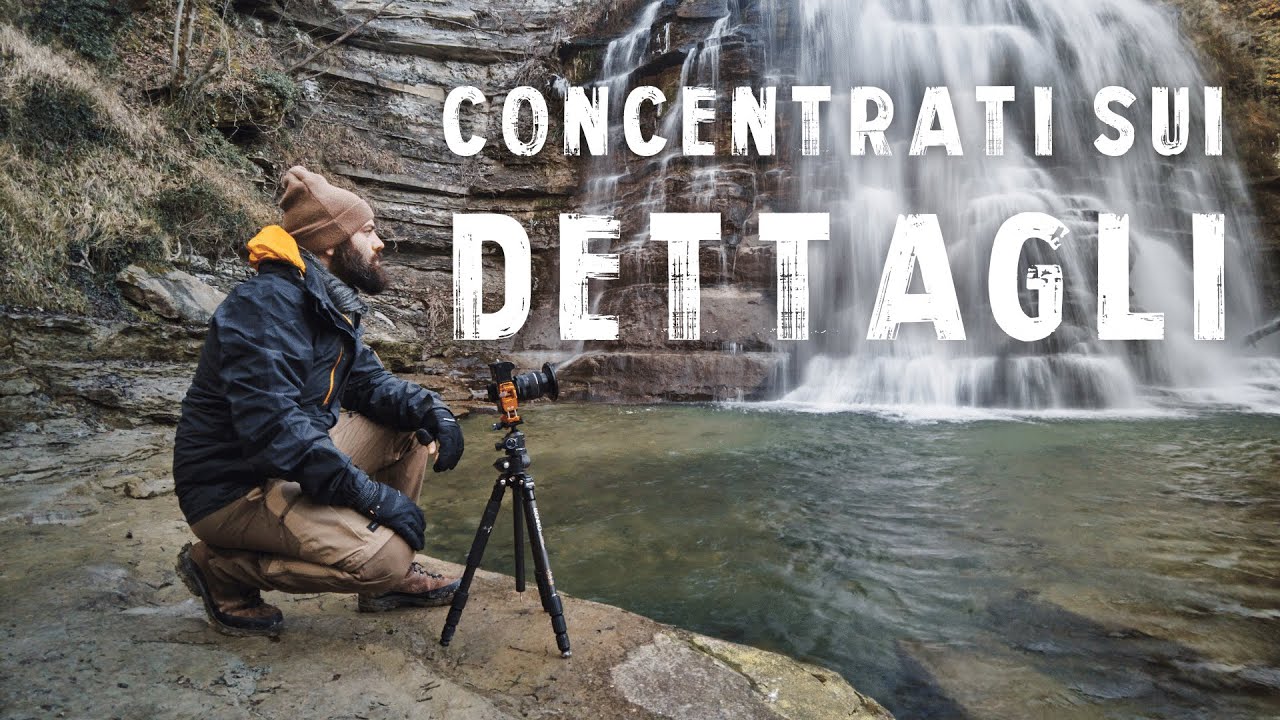 Una cascata in inverno - landscape photography