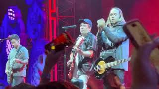 Fall Out Boy “Uma Thurman” (Live in St Louis MO 06-23-2023)