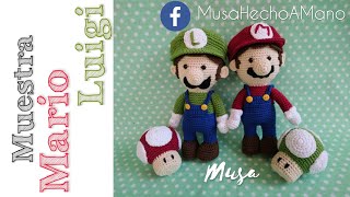 Muestra Mario Bros y Luigi con honguitos tejidos a crochet / amigurumi hecho a mano