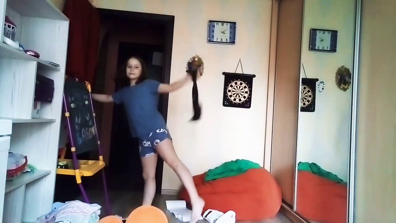 Уборка в комнате - YouTube