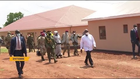 Museveni commissions SFC housing units.