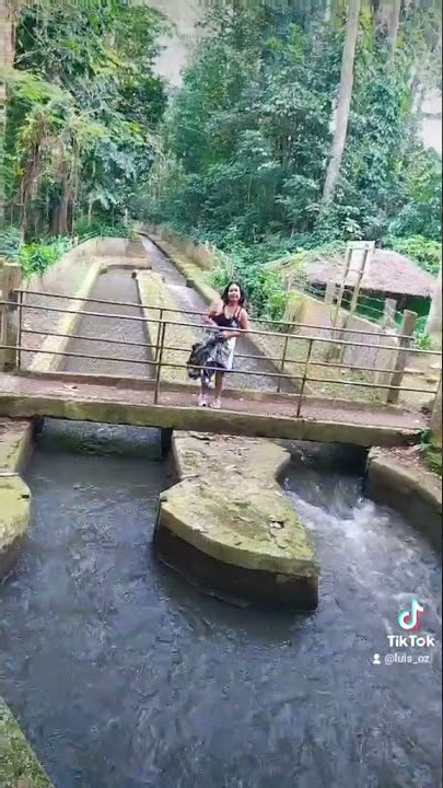 jangan ganggu pacarku